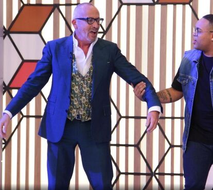 Goucha e Badoxa fazem 'tarraxinha' em direto