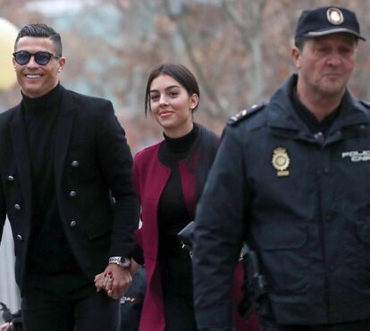 Apesar da condenação em Espanha, Marcelo mantém condecorações a Cristiano Ronaldo