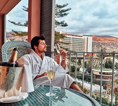 As férias milionárias de Kelly Bailey e Lourenço Ortigão em hotel de luxo na Madeira 