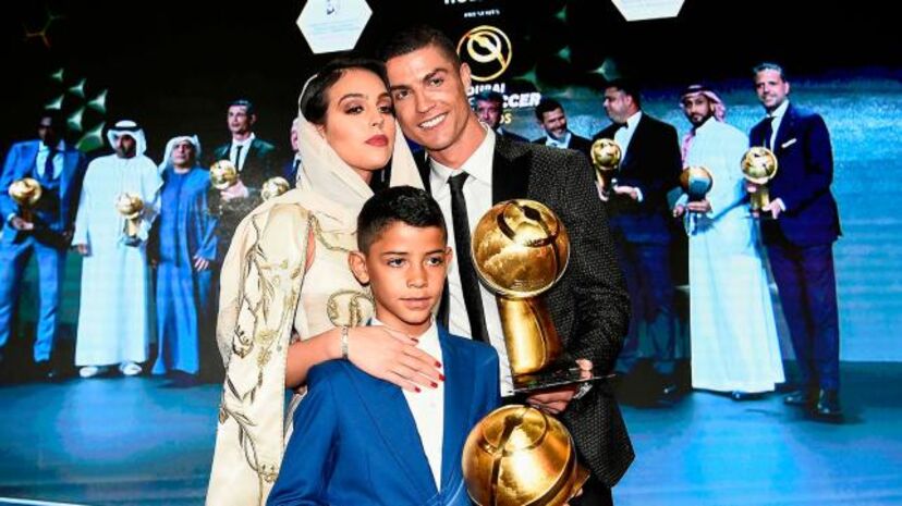 dubai, ronaldo, georgina