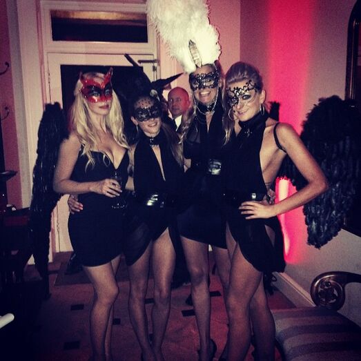Festas Killing Kittens, Emma Sayle