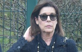Desfeita pela dor: Princesa Carolina no último adeus ao amigo Karl Lagerfeld