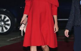 Meghan Markle volta a esbanjar dinheiro em vestido de 5 mil euros