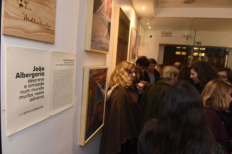 João Albergaria, exposição, wine up clube de vinhos, rua do alecrim, chiado, joão albergaria descreve a amizade num mundo muitas vezes adverso