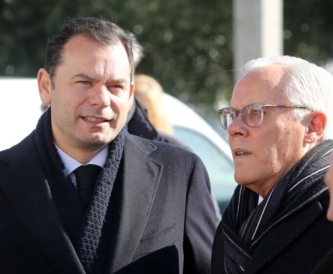 pedro passos coelho, sofrimento, psd, funeral pai, antónio passos coelho, Luís Montenegro, Miguel Macedo