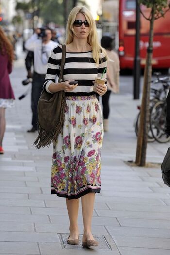 Claudia Schiffer - nunca mostrar os joelhos