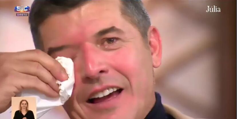 João Baião emociona-se a falar de saudades de Tânia Ribas de Oliveira -  Flashes - FLASH!