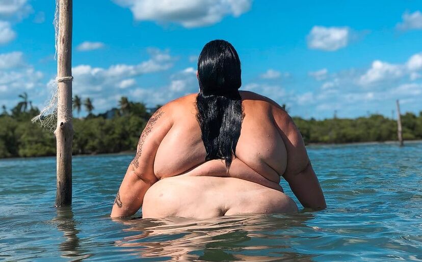Thaís Carla