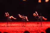 Monólogos da Vagina, Teatro, Júlia Pinheiro, Estreia