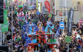Quer saber como festejar o Carnaval em família sem sair de casa?