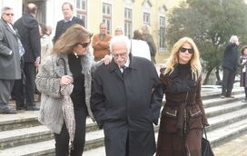 Comoção! Lágrimas e aplausos na despedida a Jó Caneças