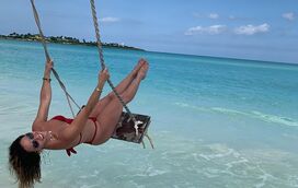 Que estrondo! As fotos de Giovanna Antonelli nas Bahamas