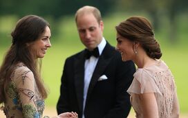 Kate tem saída noturna em total secretismo... com alegada amante de príncipe William