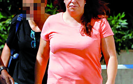 Vale tudo! Rosa Grilo vive romance na prisão com assassina de 20 anos