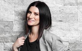 Laura Pausini vive momento embaraçoso