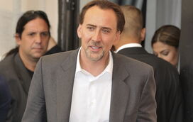 Bronca! Nicolas Cage discute na rua depois de descobrir traição da mulher... na noite do casamento