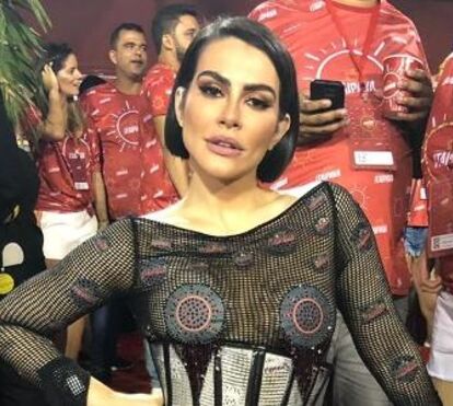  Cleo Pires arrasa com "corpão" de fazer inveja