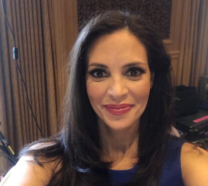 Que transformação! Americana gasta 26 mil euros para ficar igual a Meghan Markle