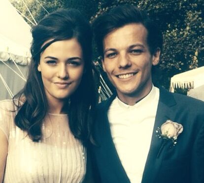 Tragédia na família de Louis Tomlinson, dos One Direction. Morreu a irmã do cantor, aos 18 anos