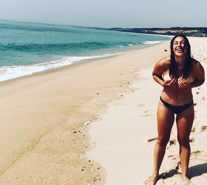 Joana Madeira volta a mostrar as maminhas e os fãs respondem: "Há Eduardos com sorte"