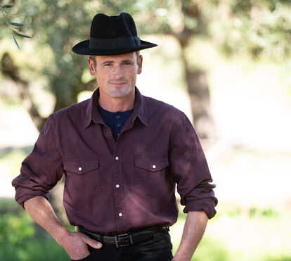 Tudo lhe acontece! A vida de tragédia do agricultor de Vinhais, Ivo Pires. Queimaduras graves e risco de amputação 