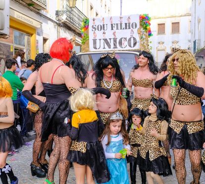 Os reis do Carnaval! As melhores escapadinhas para aproveitar a data em Portugal