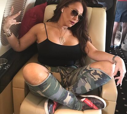 Ex-agente de Mariah Carey expunha os peitos, urinou para cima de um assistente e fazia perguntas incómodas à equipa com quem trabalhava