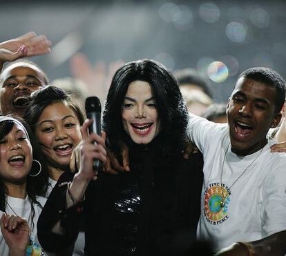 Novas acusações contra Michael Jackson colocam legado do rei da pop em risco