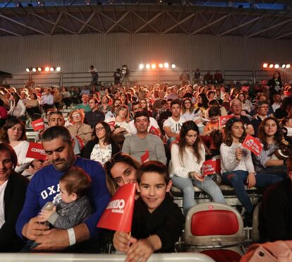 Marcelo Rebelo de Sousa diverte-se em festa da vida da CMTV