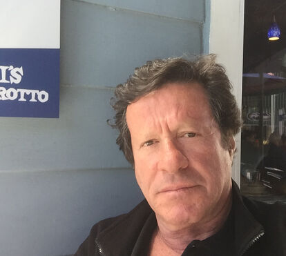 Joaquim de Almeida devastado com morte do pai: 'Infelizmente não chegou aos 100'