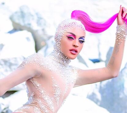 Mais um descuido! Desta vez foi Pabllo Vittar que mostrou partes íntimas em concerto