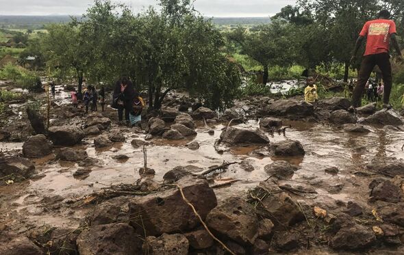 Ciclone Idai, moçambique, cidade da Beira, augusto santos silva, mistério dos negócios estrangeiros, portugueses, desaparecidos