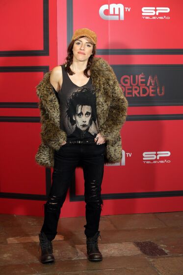 alguem perdeu, looks