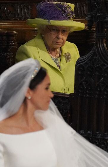 Isabel II e Meghan Markle