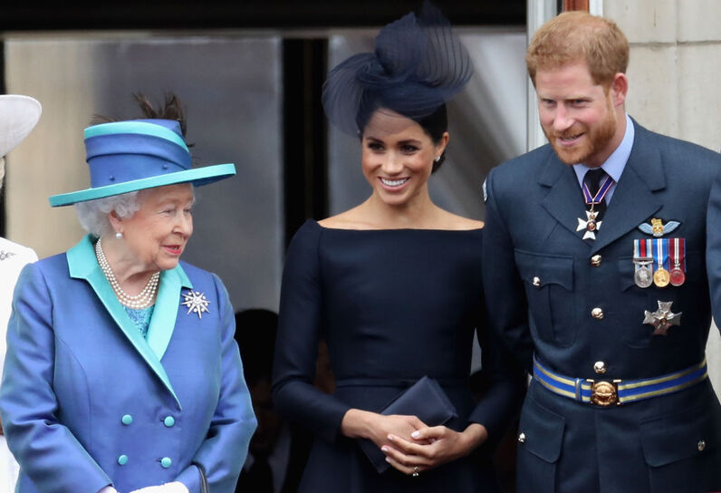 Isabel II e Meghan Markle