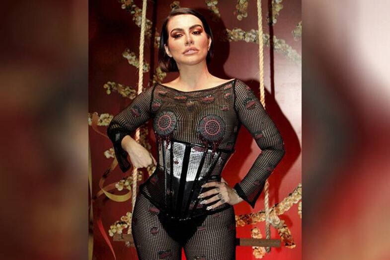  Cleo Pires arrasa com "corpão" de fazer inveja