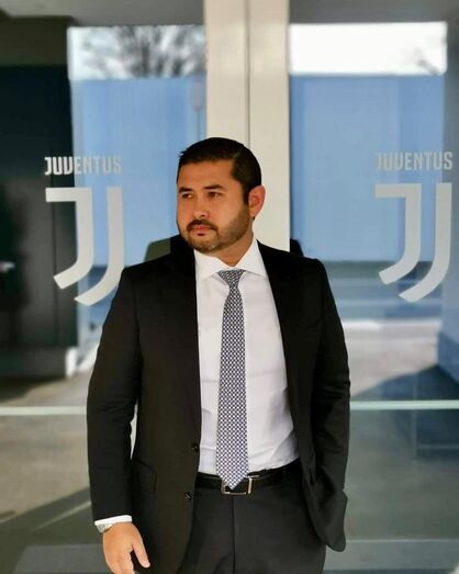 Príncipe herdeiro Tunku Ibrahim Ismail diverte-se em Turim com Cristiano Ronaldo