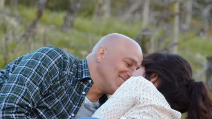 Hot! O primeiro beijo do programa 'Quem Quer Namorar com o Agricultor'