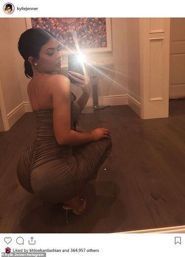 Kim, Kourtney, Khloé e Kylie: ninguém aguenta tanta sensualidade. 