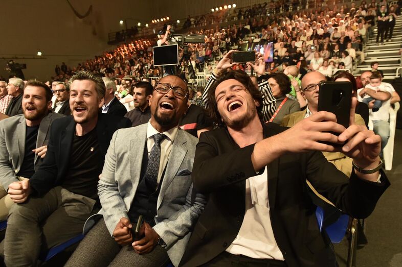 Presidente da República e famosos divertem-se na gala Viva a Vida