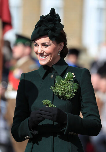Glamour de Kate em parada militar