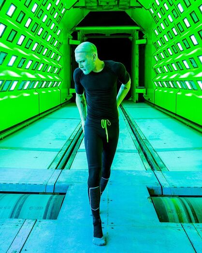 Reconhece este cantor famoso? 