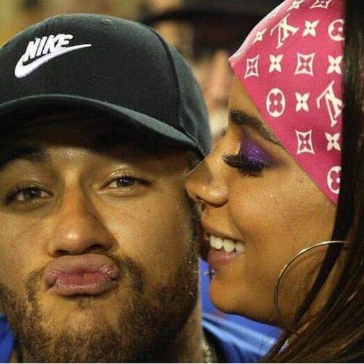 Anitta, Neymar