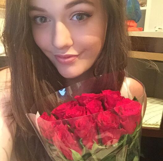 Felicite Tomlinson, irmã de Louis Tomlinson, One Direction