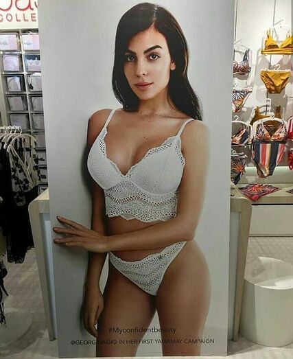 georgina, lingerie