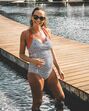 Helena Costa, atriz, malveira, grávida, cadelas, desaparecidas, tacuara, julieta, dogue argentina