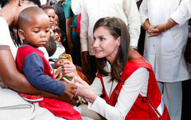 Letizia em Moçambique em viagem humanitária