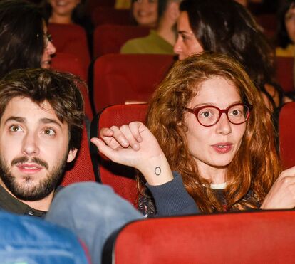 A primeira saída pública a dois de Salvador Sobral e Jenna Thiam após o casamento