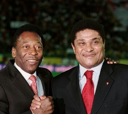 Hospitalizado de urgência, Pelé deixa fãs em pânico