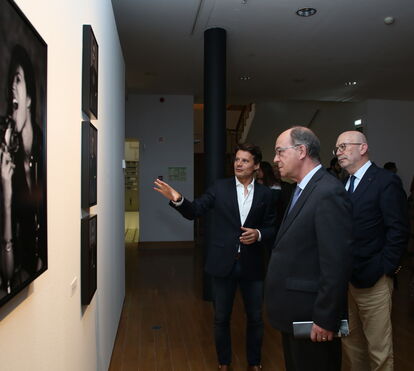 Centro Cultural de Cascais: Fotógrafo Miguel Ângelo mostra atores e modelos como nunca os viu